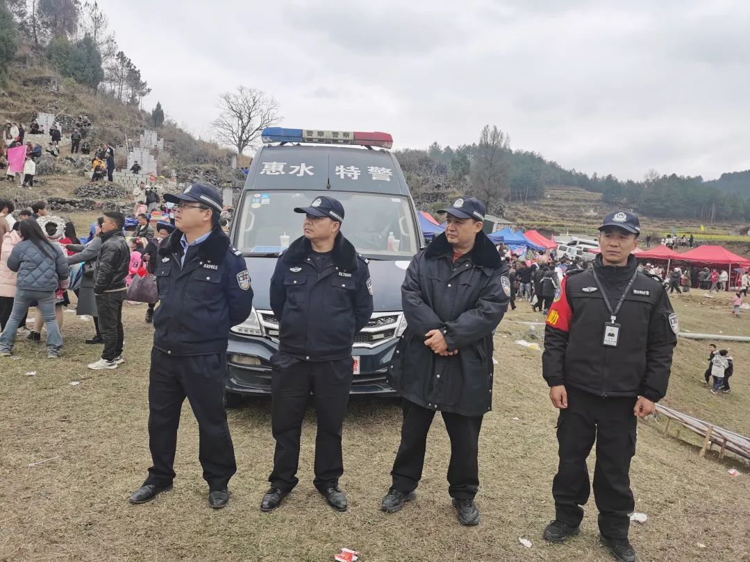 贵州惠水大华苗族藏滂哈十七节，有“警”更好看!